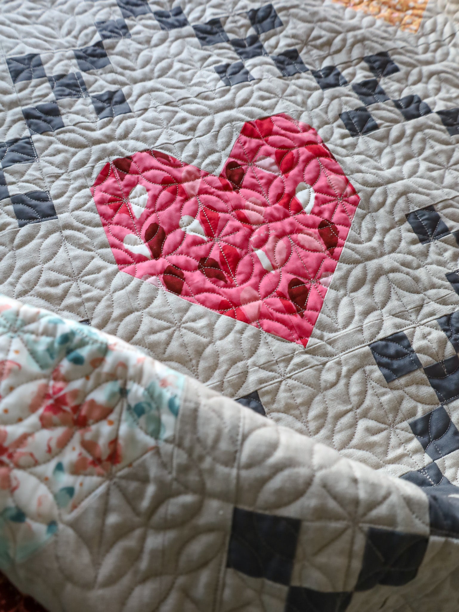 Softer Side Heirloom Hearts Handmade Quilt: Large Throw size